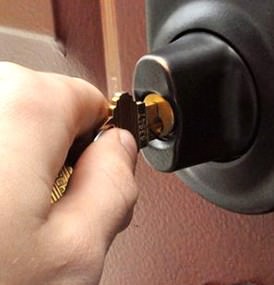 thanksgiving safety lock door