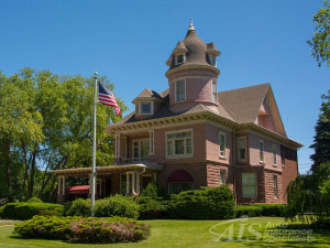 homeowners insurance - old historic home
