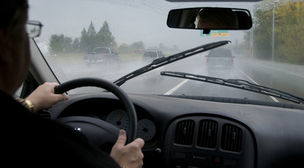 driving in rain feature
