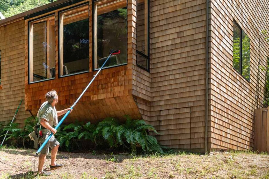 featured-house-prep-spring cleaning-windows